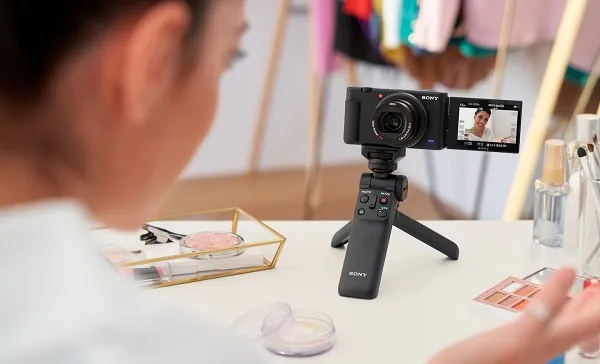 Máy ảnh kỹ thuật số Sony ZV1 chính hãng