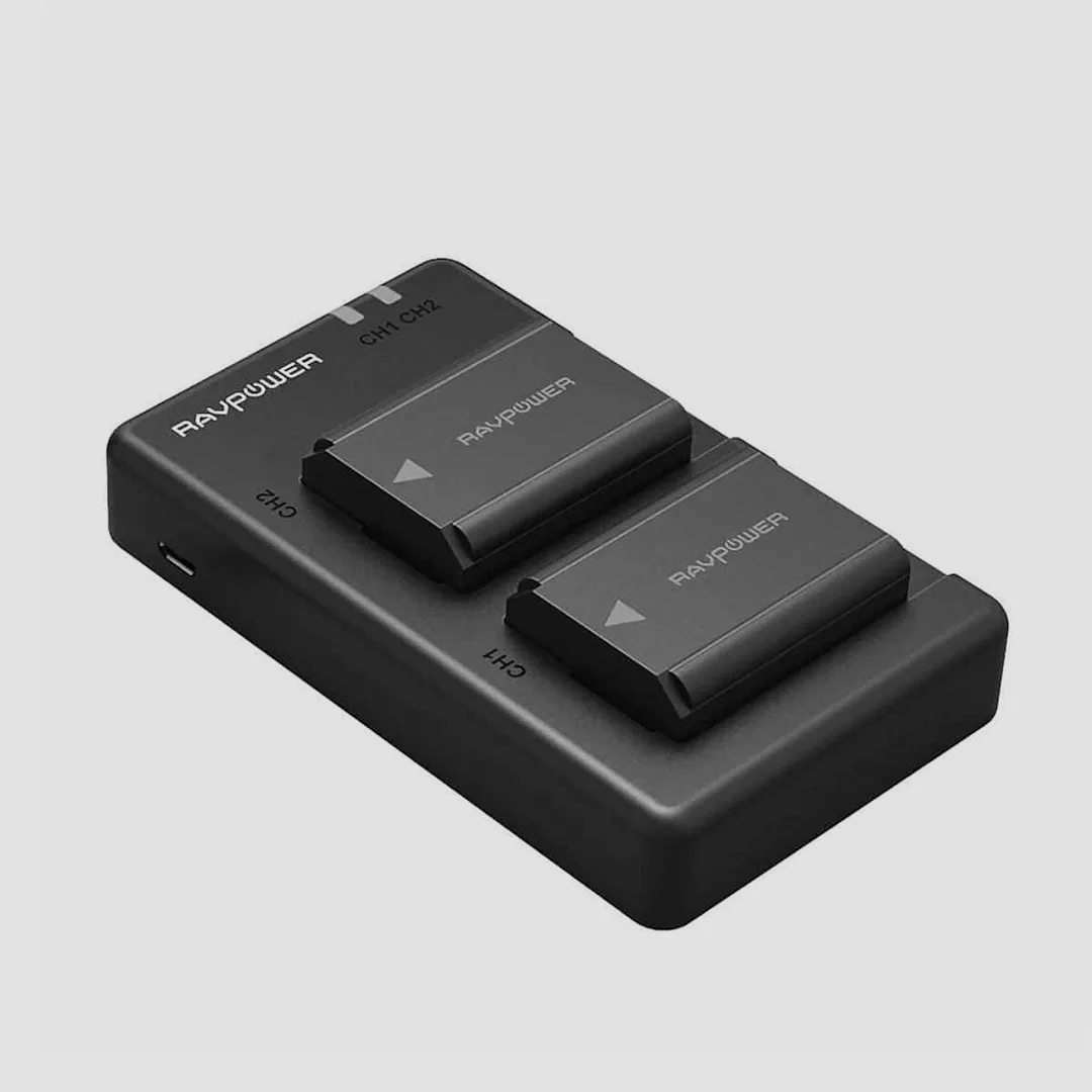 bo-sac-doi-va-2-pin-ravpower-rp-pb056