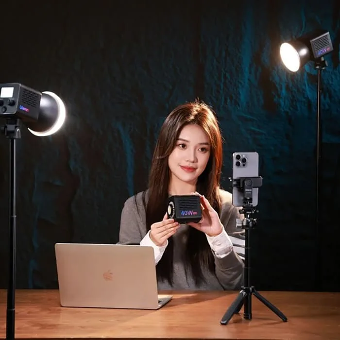 Đèn Video LED Di Động RGB Ulanzi L024 40W Pro