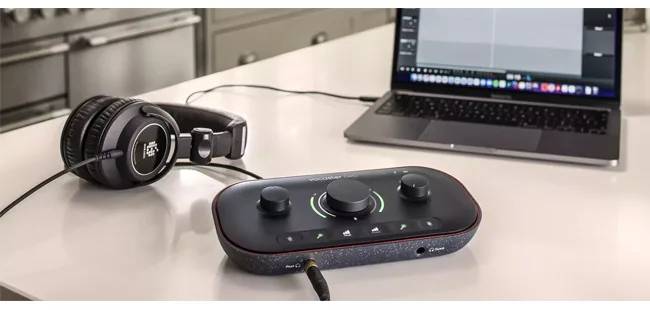 Focusrite Vocaster Two - Sound card thu âm