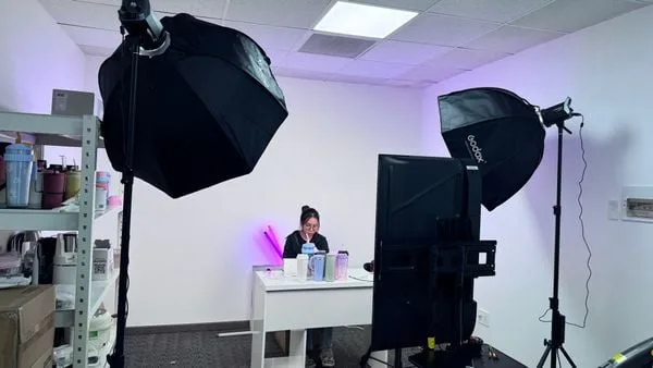LocknLock Tư vấn thiết kế và cung cấp thiết bị 5 phòng livestream đa nền tảng từ PUstudio