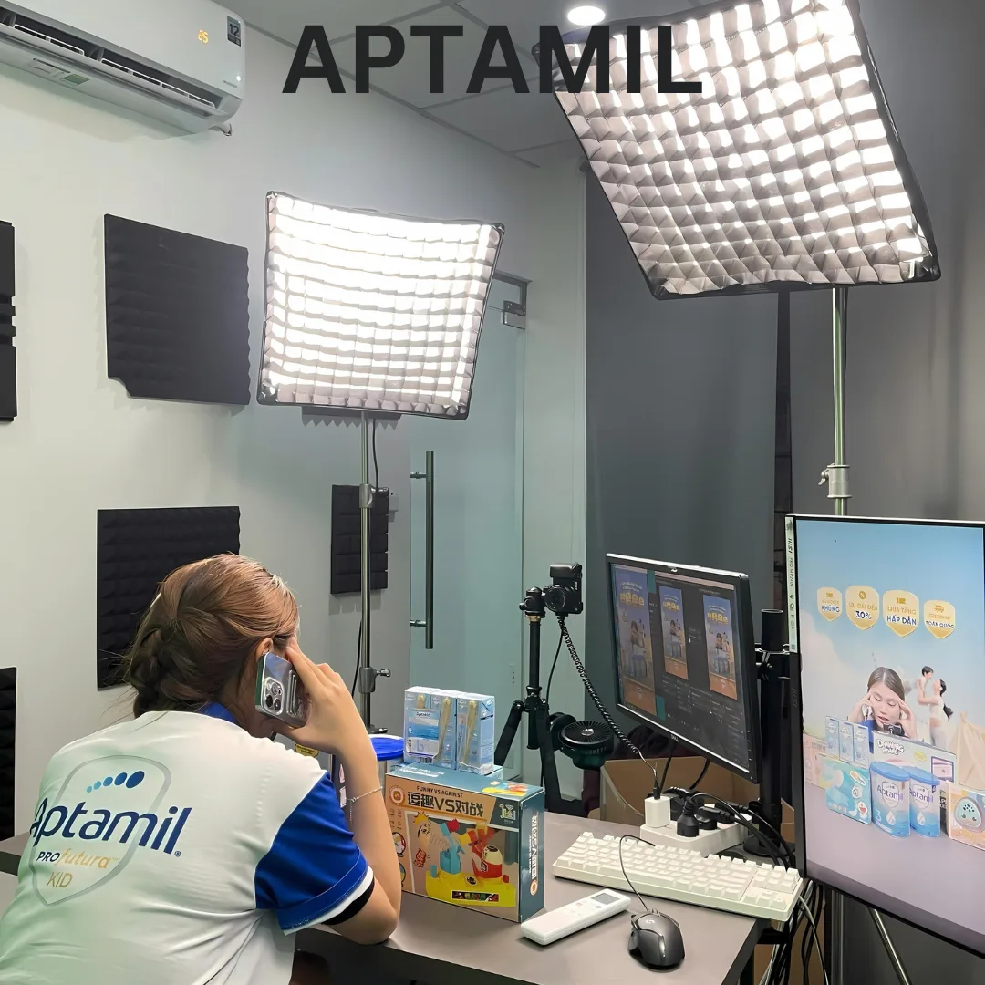 Pustudio x Aptamil Nhãn Hàng Sữa - Thuê Phòng Livestream Chuyên Nghiệp