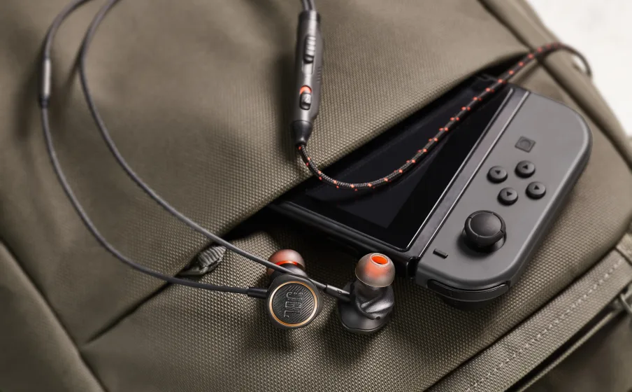 Tai nghe nhét tai thể thao gaming JBL Quantum 50
