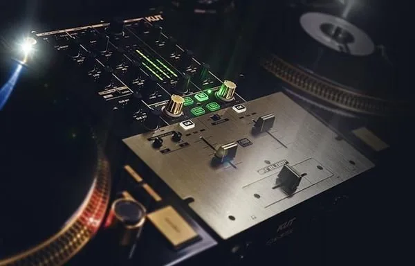 DJ Mixer relloop RMX-KUT BATTLE