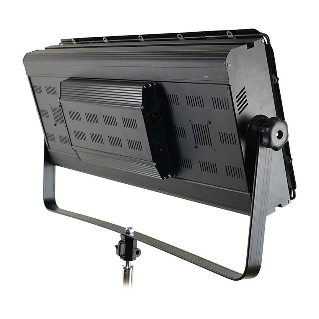 Đèn Led chuyên nghiệp Proton 2200D 5600K