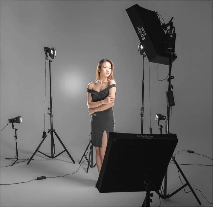 Softbox tổ ong Godox FL-FS 60×60