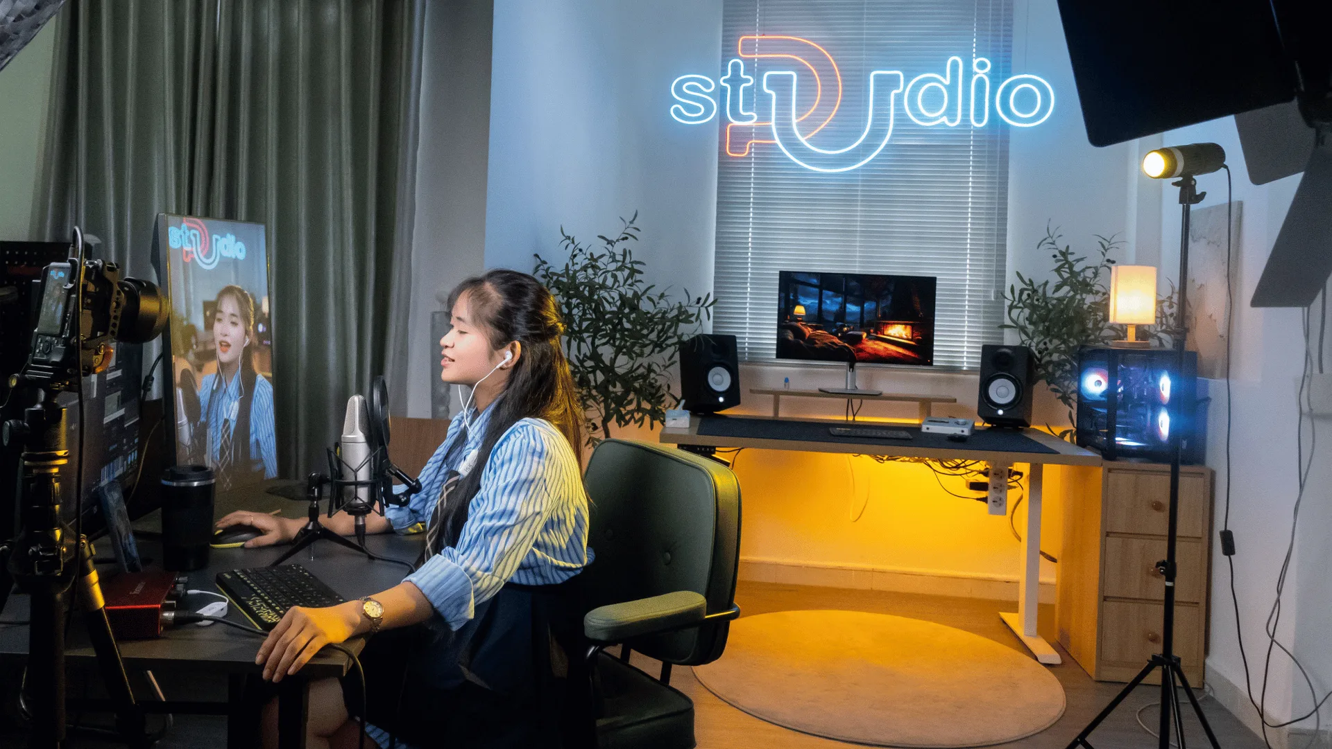 Bí Quyết Livestream Triệu View Cho Idol - Setup Livestream Chuyên Nghiệp Tại TP.HCM