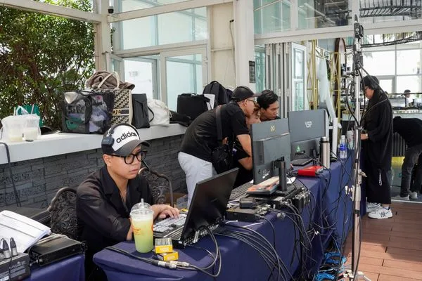dich-vu-thue-livestream-tai-thanh-pho-ho-chi-minh,-setup-phien-livestream-chuyen-nghiep-cho-hang-thoi-trang-gumac
