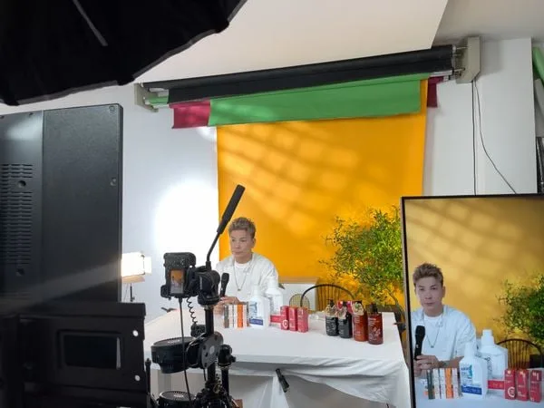 cho-thue-studio-livestream-ban-hang-pustudio