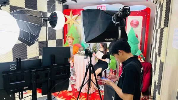 Dịch vụ livestream tại nhà của PuStudio