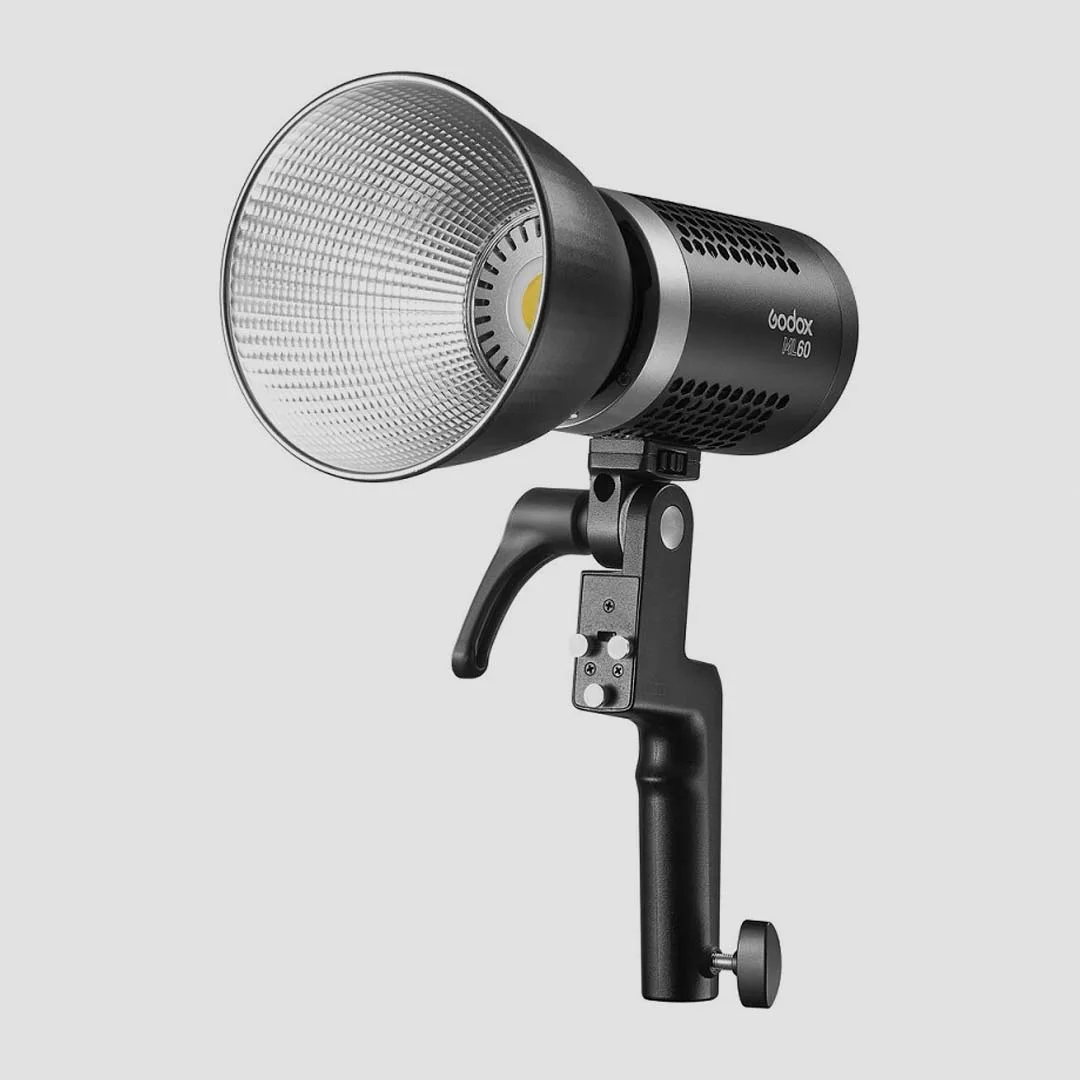2-den-led-godox-ml60-chinh-hang