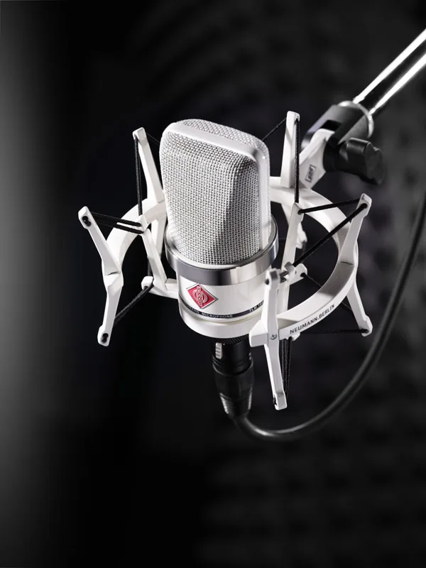 TLM-102-White-Edition-with-EA-Top-View_Neumann-Studio-Microphone_G