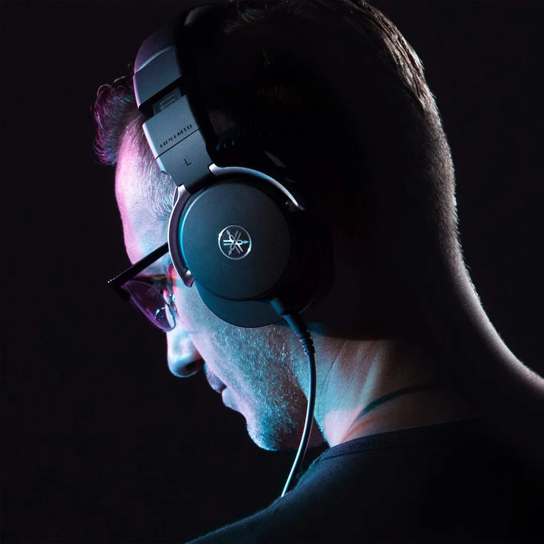 Tai nghe kiểm âm YAMAHA HPH-MT8 - Headphone Studio