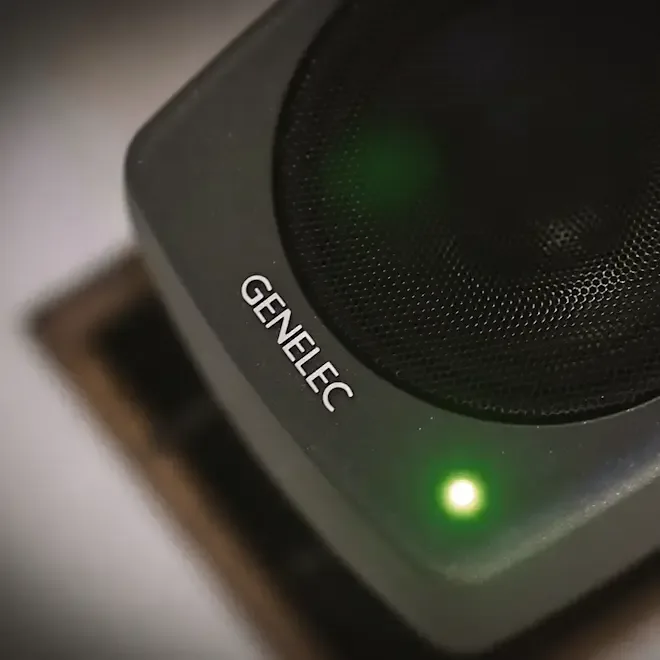 Loa Kiểm Âm Phòng Thu Genelec 8030C Màu Đen (Cặp)