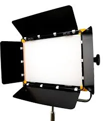 Đèn Led Quay Phim Chuyên Nghiệp Proton DL1200B kèm cánh Bamdoor (3200K-5600K)