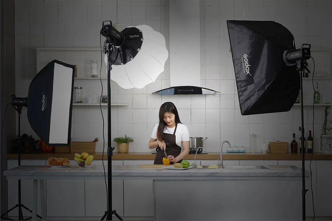 Godox SL100Bi ứng dụng quay nội dung nấu ăn